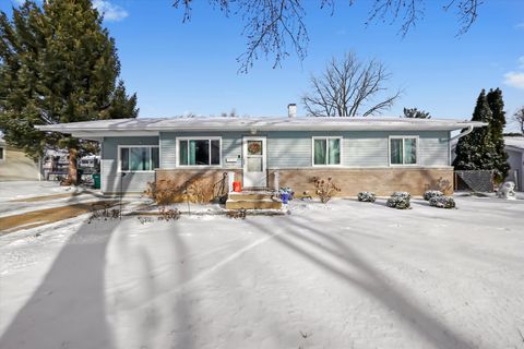 Photo of 9202 Birch Street, Orland Park, IL 60462 (MLS # 12550705)
