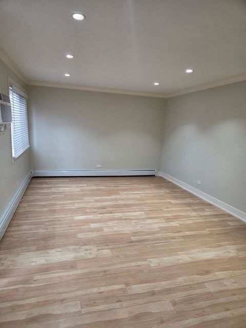 Tiny photo for 531 Carlysle Drive #9, Clarendon Hills, IL 60514 (MLS # 12493872)