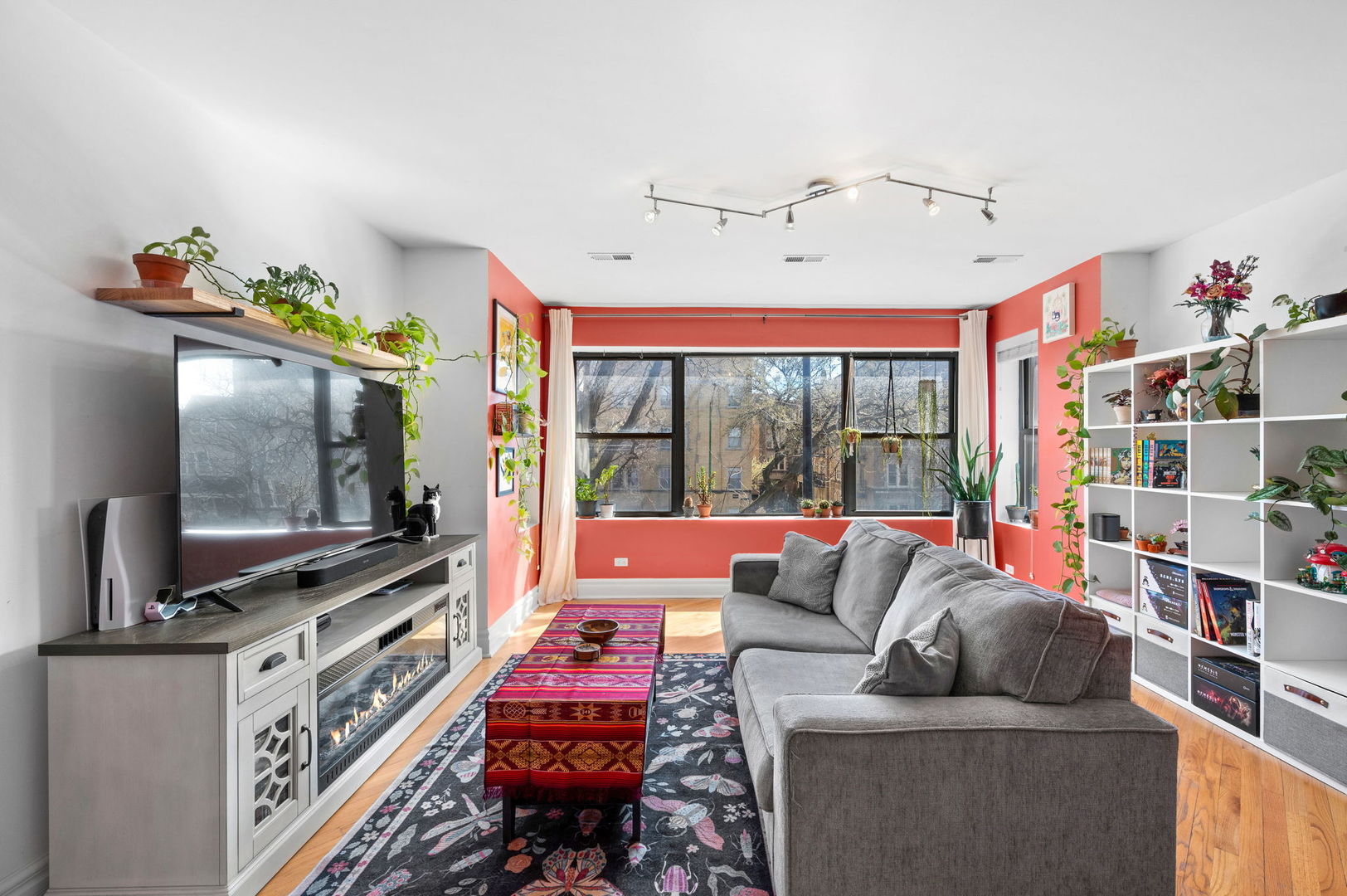 4838 N Ashland Avenue 2E