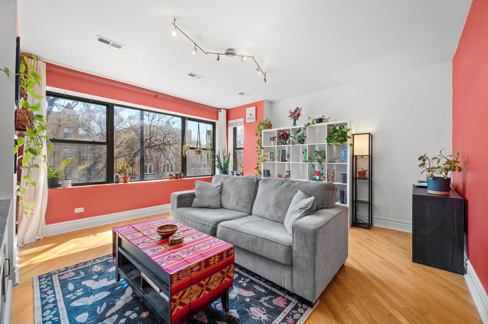 4838 N Ashland Avenue 2E