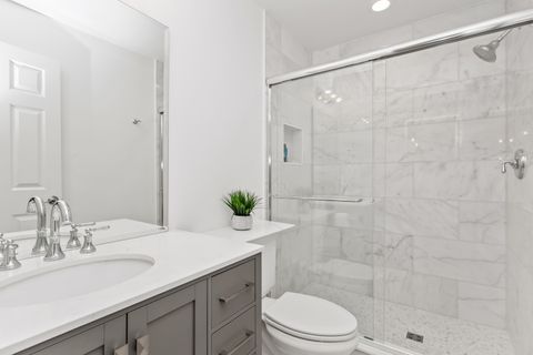 Tiny photo for 610 Grant Court, Burr Ridge, IL 60527 (MLS # 12702919)