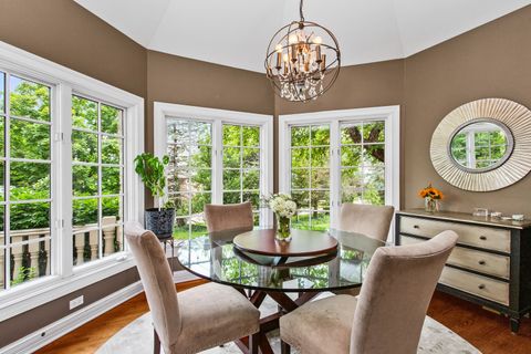 Tiny photo for 610 Grant Court, Burr Ridge, IL 60527 (MLS # 12702919)