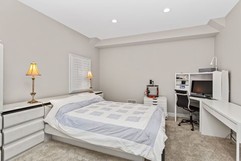 Tiny photo for 610 Grant Court, Burr Ridge, IL 60527 (MLS # 12702919)