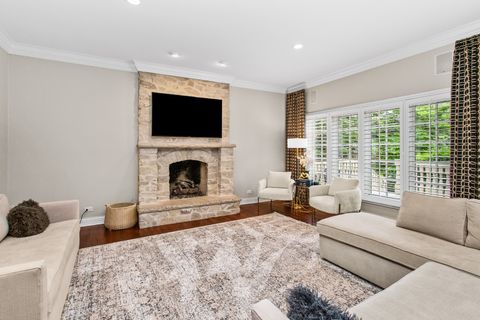 Tiny photo for 610 Grant Court, Burr Ridge, IL 60527 (MLS # 12702919)