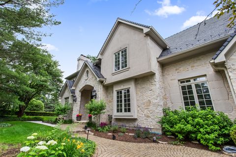 Tiny photo for 610 Grant Court, Burr Ridge, IL 60527 (MLS # 12702919)