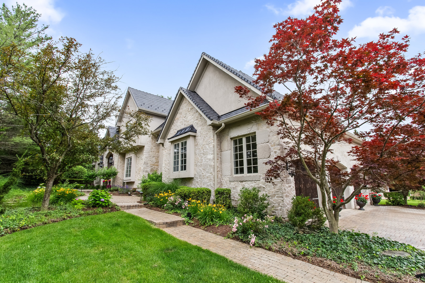 610 Grant Court