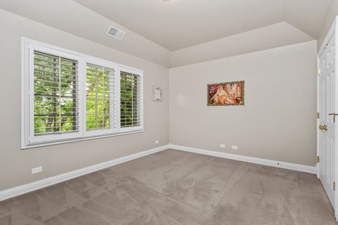 Tiny photo for 610 Grant Court, Burr Ridge, IL 60527 (MLS # 12702919)