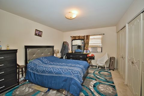 Tiny photo for 4454 Concord Lane, Skokie, IL 60076 (MLS # 12401915)
