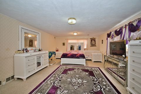 Tiny photo for 4454 Concord Lane, Skokie, IL 60076 (MLS # 12401915)