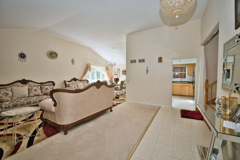 Tiny photo for 4454 Concord Lane, Skokie, IL 60076 (MLS # 12401915)