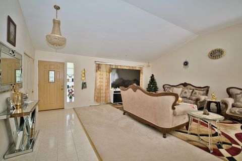 Tiny photo for 4454 Concord Lane, Skokie, IL 60076 (MLS # 12401915)