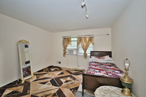 Tiny photo for 4454 Concord Lane, Skokie, IL 60076 (MLS # 12401915)