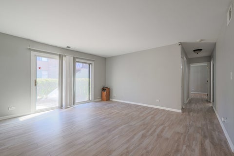 Tiny photo for 625 Derry Court #1A, Schaumburg, IL 60193 (MLS # 12771991)