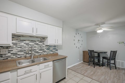 Tiny photo for 625 Derry Court #1A, Schaumburg, IL 60193 (MLS # 12771991)