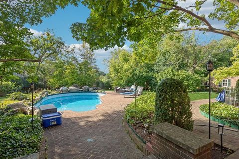 Tiny photo for 1053 Laurie Lane, Burr Ridge, IL 60527 (MLS # 12484493)