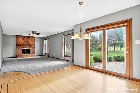 Tiny photo for 2215 Crystal Circle, Crystal Lake, IL 60012 (MLS # 12486289)