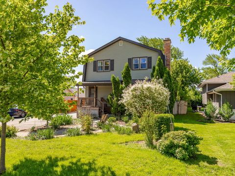 A home in Downers Grove