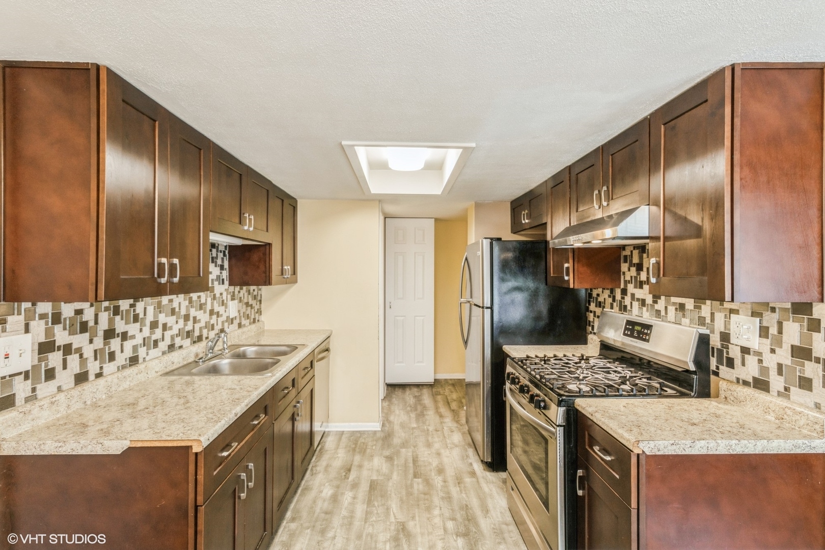 1423 Sacramento Drive 1423