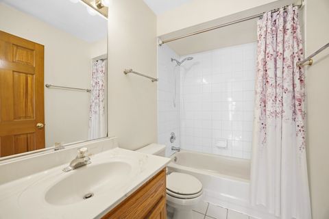 Tiny photo for 4807 Clearwater Lane, Naperville, IL 60564 (MLS # 12614850)