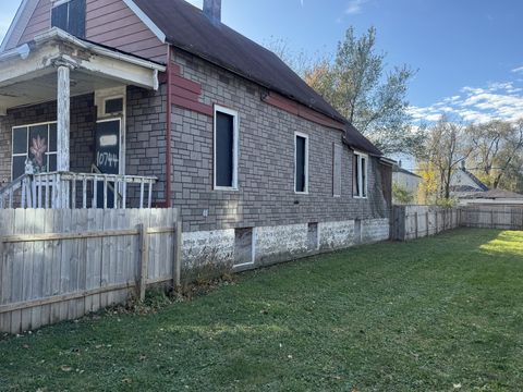 Tiny photo for 10742 S Indiana Avenue, Chicago, IL 60628 (MLS # 12525604)