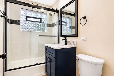 Tiny photo for 8818 S 55th Court, Oak Lawn, IL 60453 (MLS # 12669610)