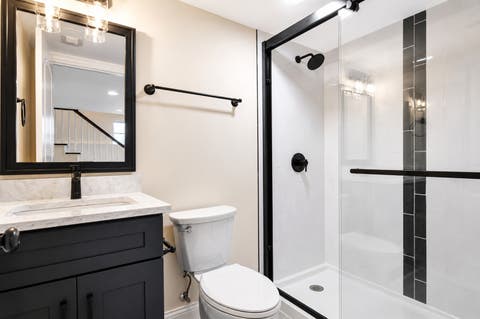 Tiny photo for 8818 S 55th Court, Oak Lawn, IL 60453 (MLS # 12669610)
