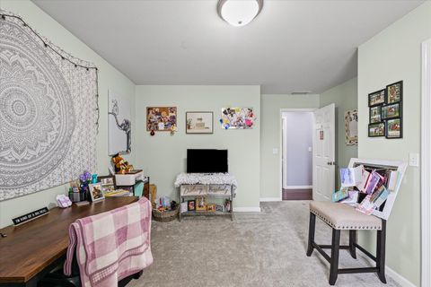 Tiny photo for 1204 Edgeview Drive, Mahomet, IL 61853 (MLS # 12440318)