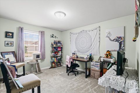 Tiny photo for 1204 Edgeview Drive, Mahomet, IL 61853 (MLS # 12440318)