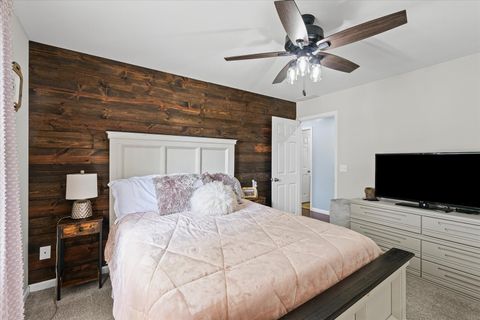 Tiny photo for 1204 Edgeview Drive, Mahomet, IL 61853 (MLS # 12440318)