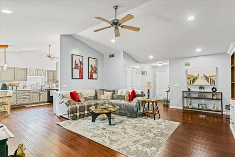 Tiny photo for 1204 Edgeview Drive, Mahomet, IL 61853 (MLS # 12440318)