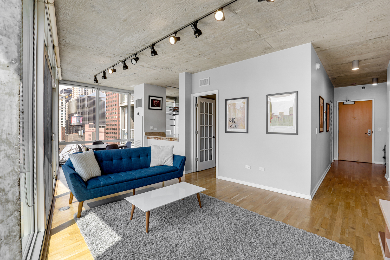 611 S Wells Street 1304