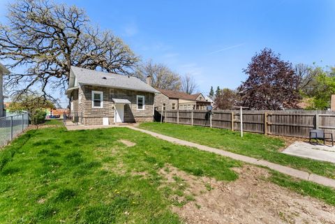 Tiny photo for Davenport, IA 52803 (MLS # 12626204)