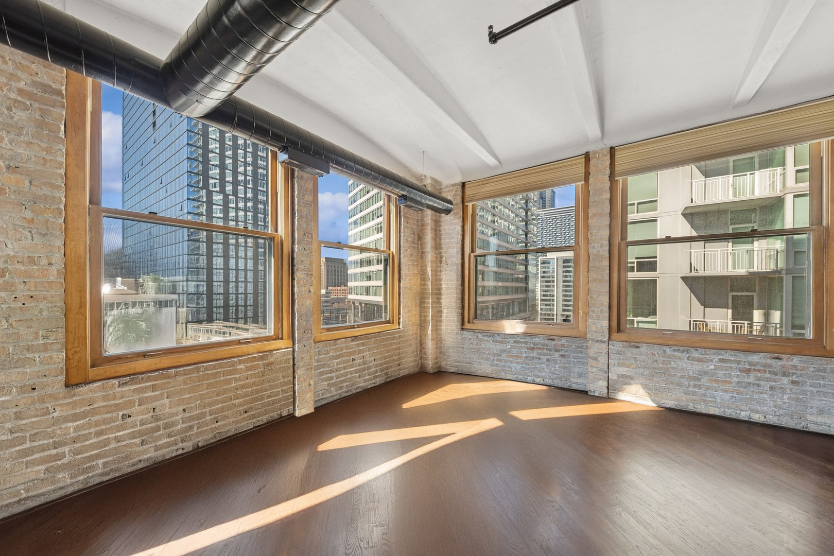 801 S Wells Street 709