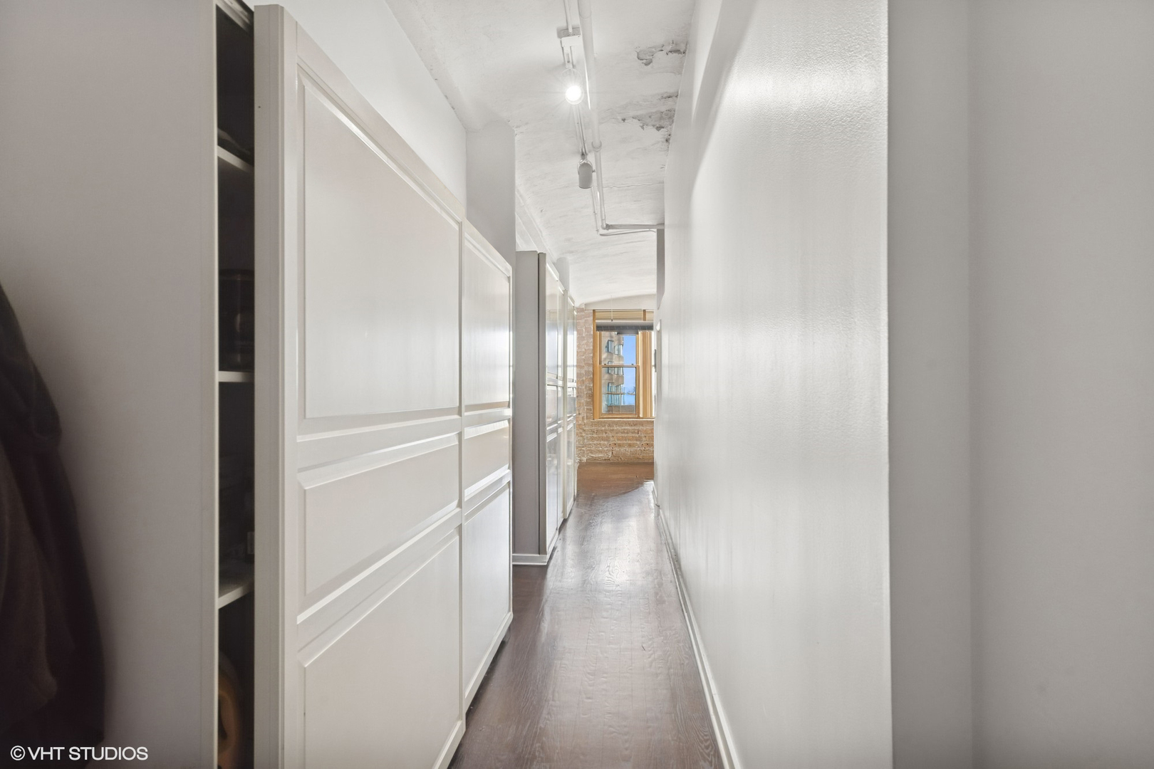 801 S Wells Street 709