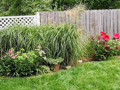 Tiny photo for 2S111 Lynn Court, Warrenville, IL 60555 (MLS # 12748445)