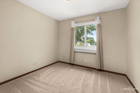 Tiny photo for 2S111 Lynn Court, Warrenville, IL 60555 (MLS # 12748445)