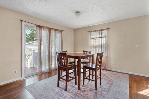 Tiny photo for 1822 Cody Street, Bettendorf, IA 52722 (MLS # 12617621)