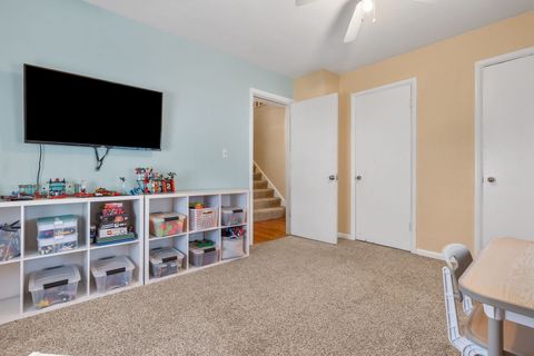 Tiny photo for 1822 Cody Street, Bettendorf, IA 52722 (MLS # 12617621)