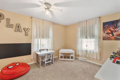 Tiny photo for 1822 Cody Street, Bettendorf, IA 52722 (MLS # 12617621)
