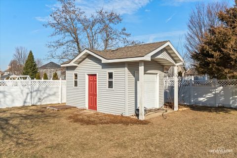 Tiny photo for 951 Canyon Trail Court, Yorkville, IL 60560 (MLS # 12563356)