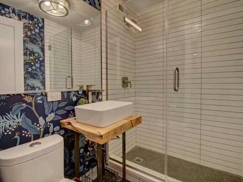 Tiny photo for 2970 N Lake Shore Drive #4D-4E, Chicago, IL 60657 (MLS # 12525600)