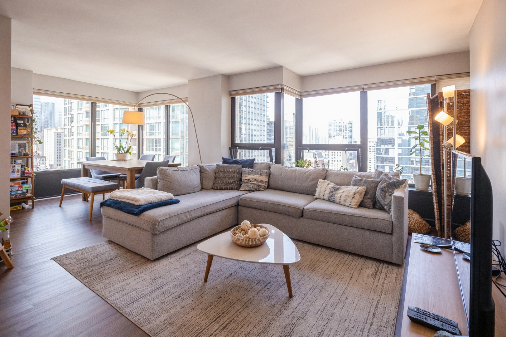 30 E Huron Street 2104