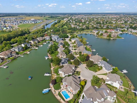 Tiny photo for 13258 Lakepoint Drive, Plainfield, IL 60585 (MLS # 12719807)