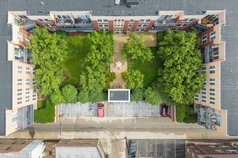 Tiny photo for 7243 Madison Street #204, Forest Park, IL 60130 (MLS # 12678542)