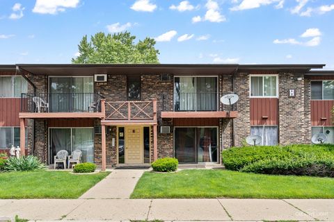 A home in West Chicago