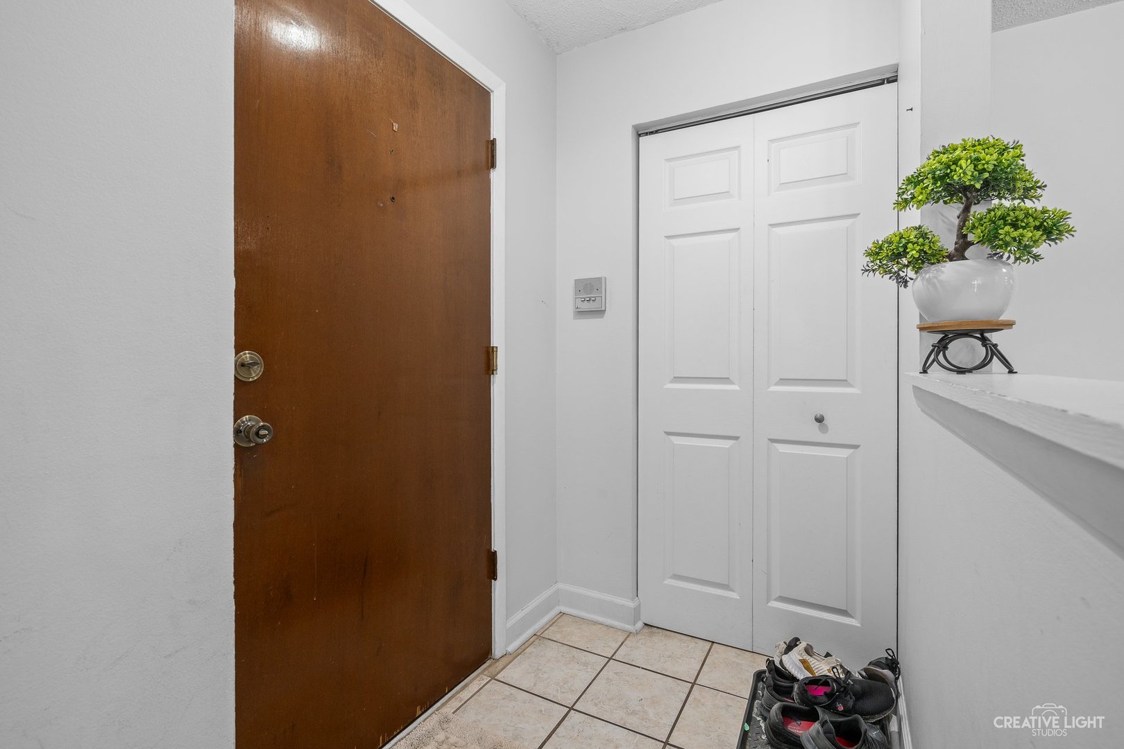 247 N Neltnor Boulevard H1C