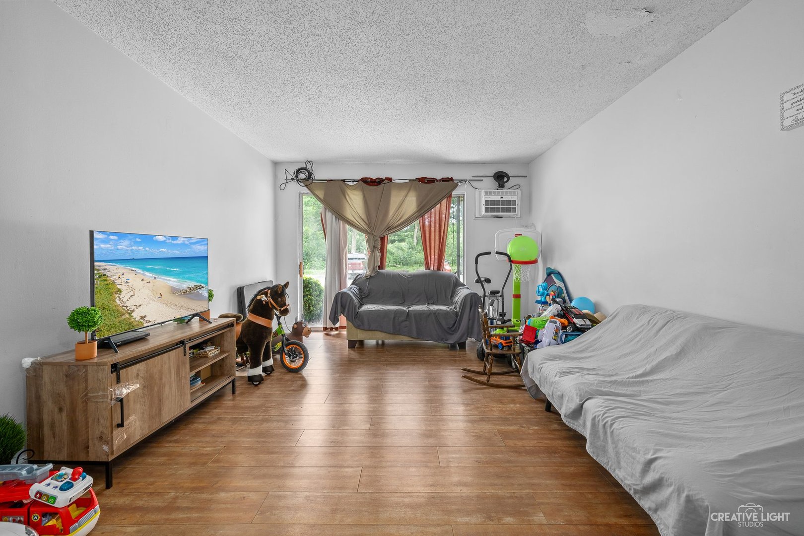 247 N Neltnor Boulevard H1C