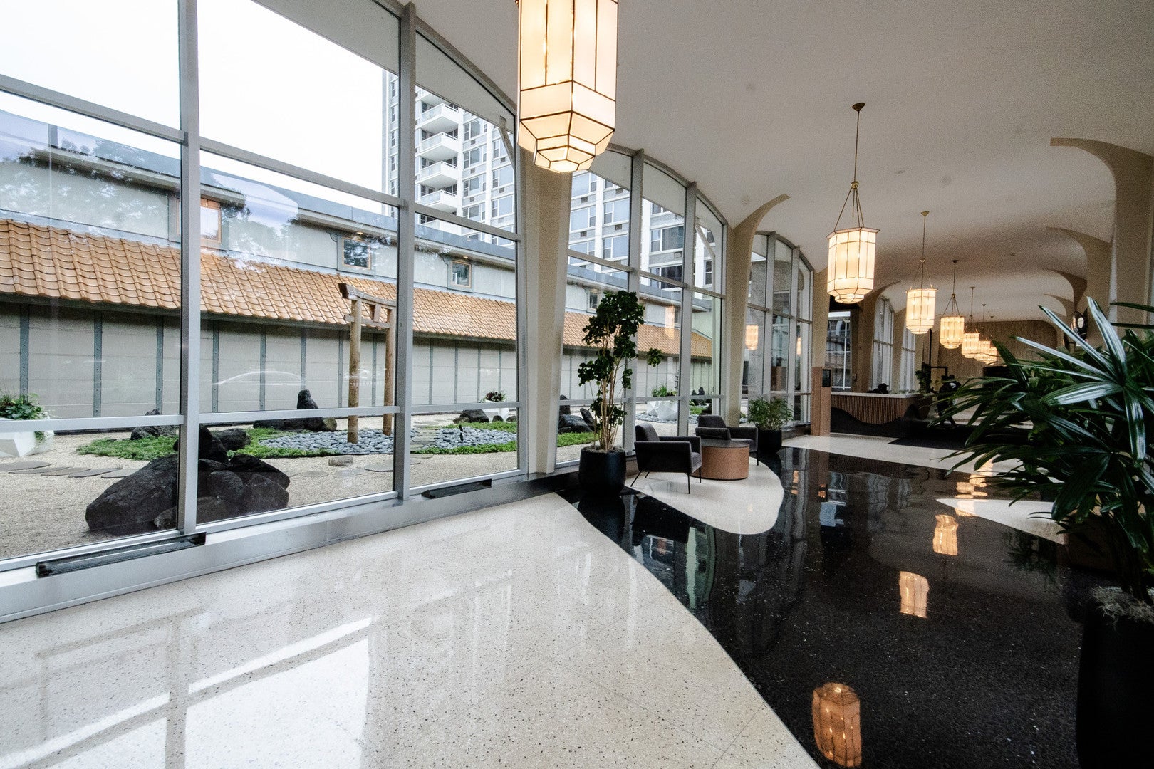 4250 N Marine Drive 1010
