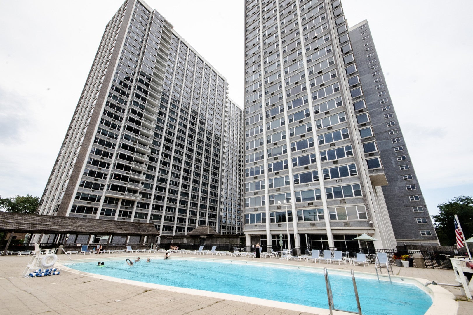 4250 N Marine Drive 1010