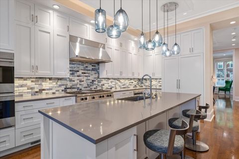 Tiny photo for 1921 N Dayton Street, Chicago, IL 60614 (MLS # 12479699)